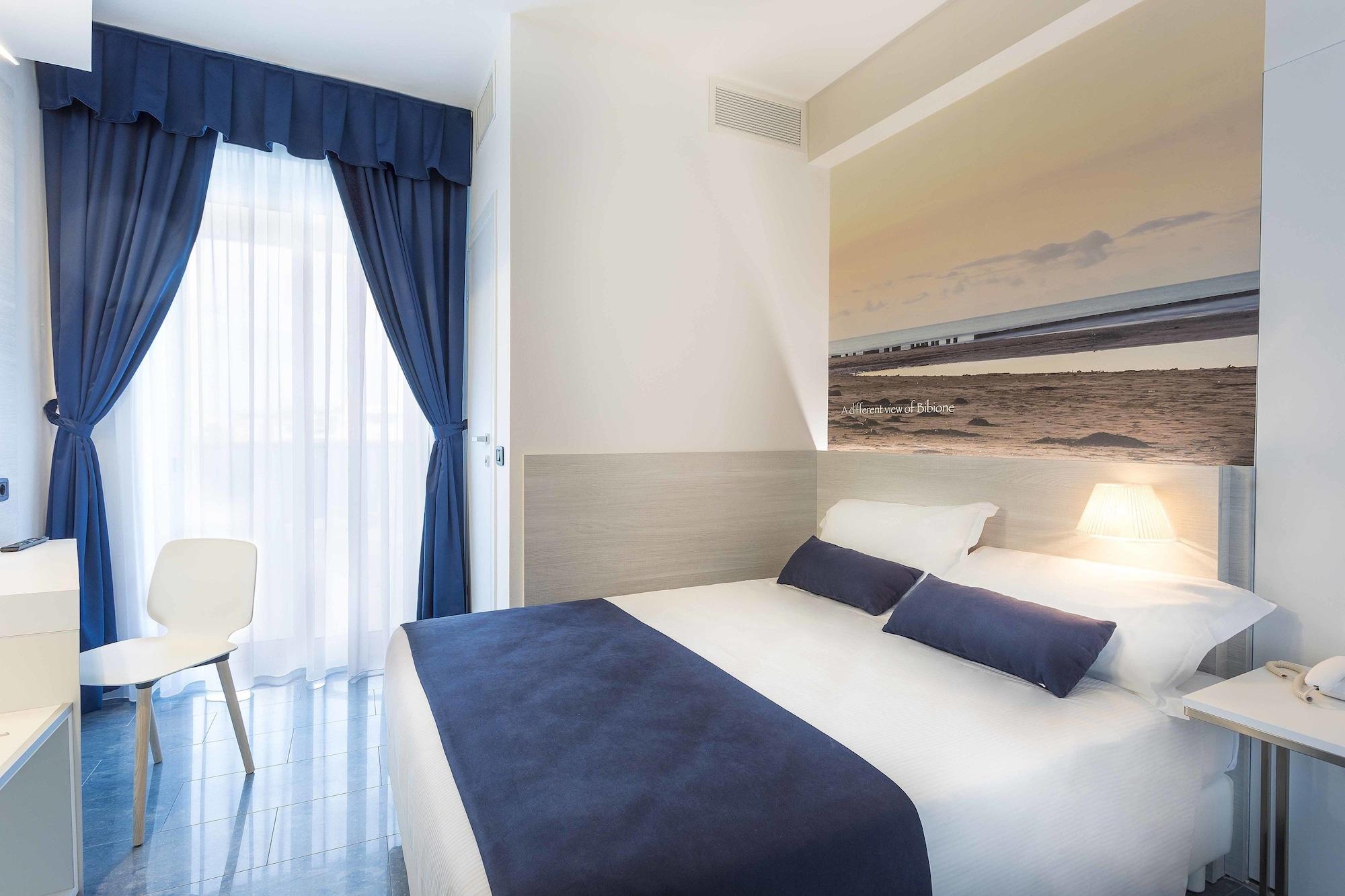 Hotel Parigi Bibione Bagian luar foto